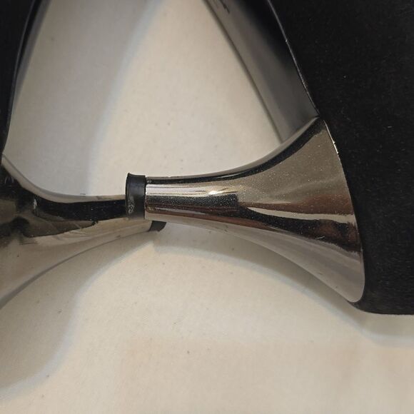 Black Suede Ferragamo Heels - Picture 6 of 12